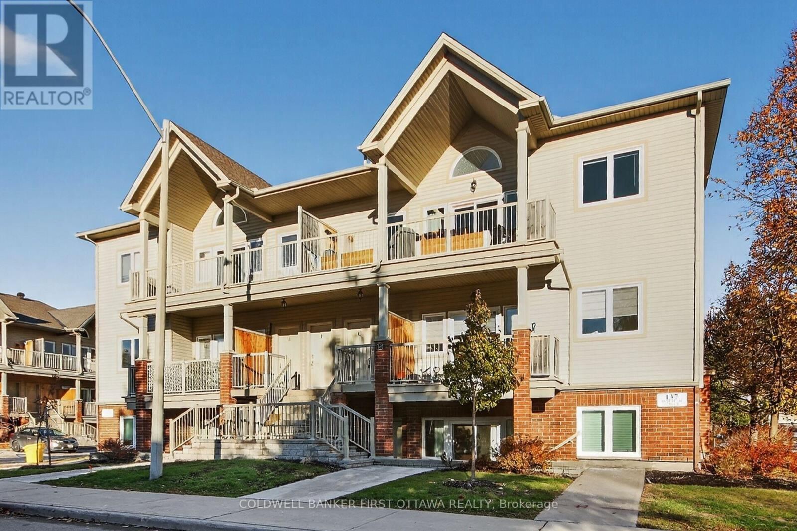 137 Oldfield Drive Unit C, Ottawa