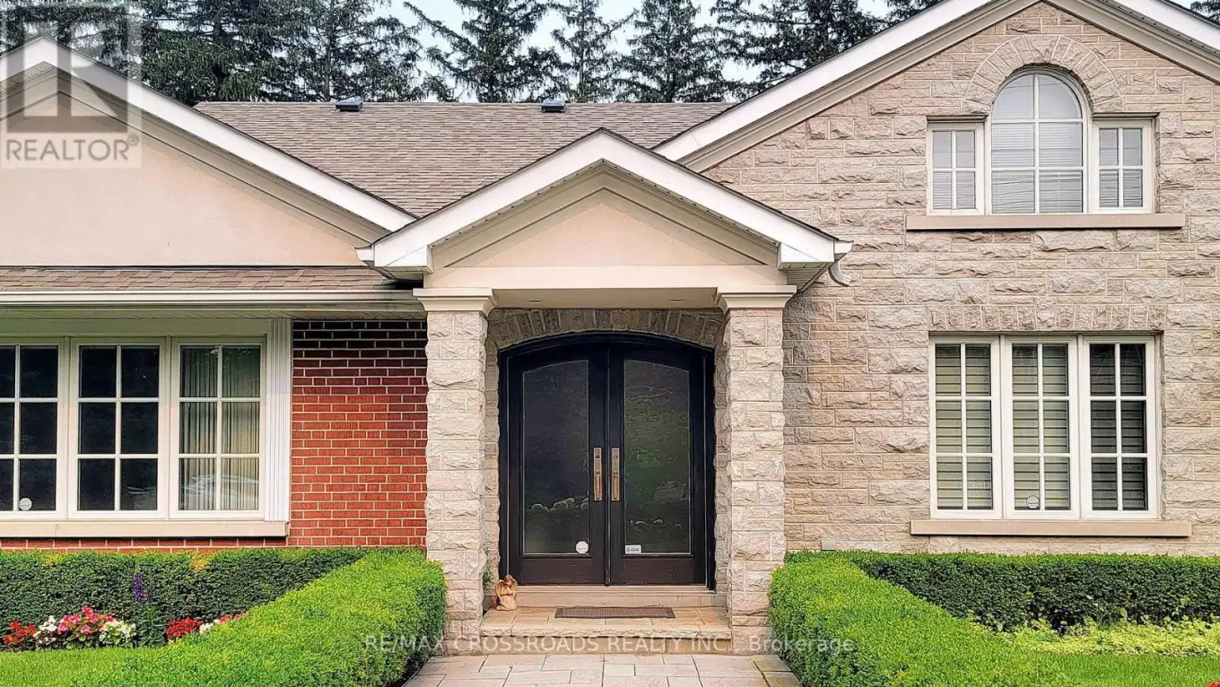 9 Daleberry Place, Toronto (Banbury-Don Mills)