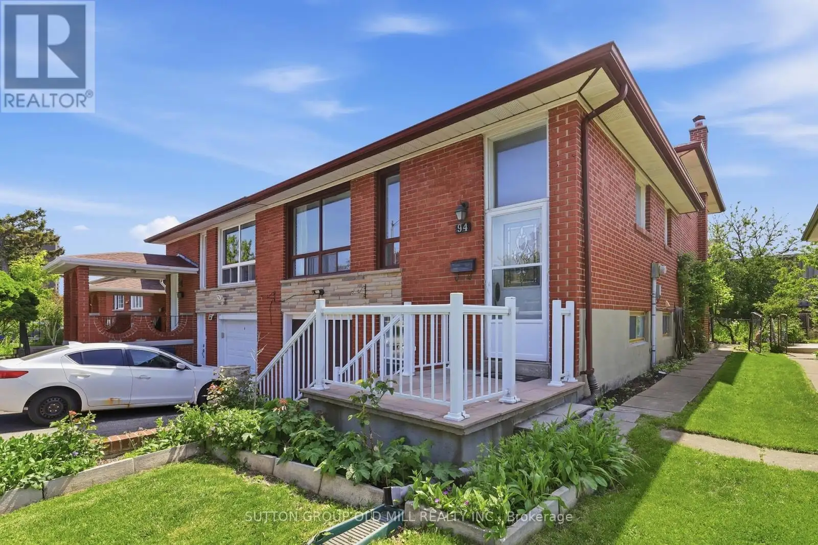 94 Muirhead Road, Toronto (Pleasant View)
