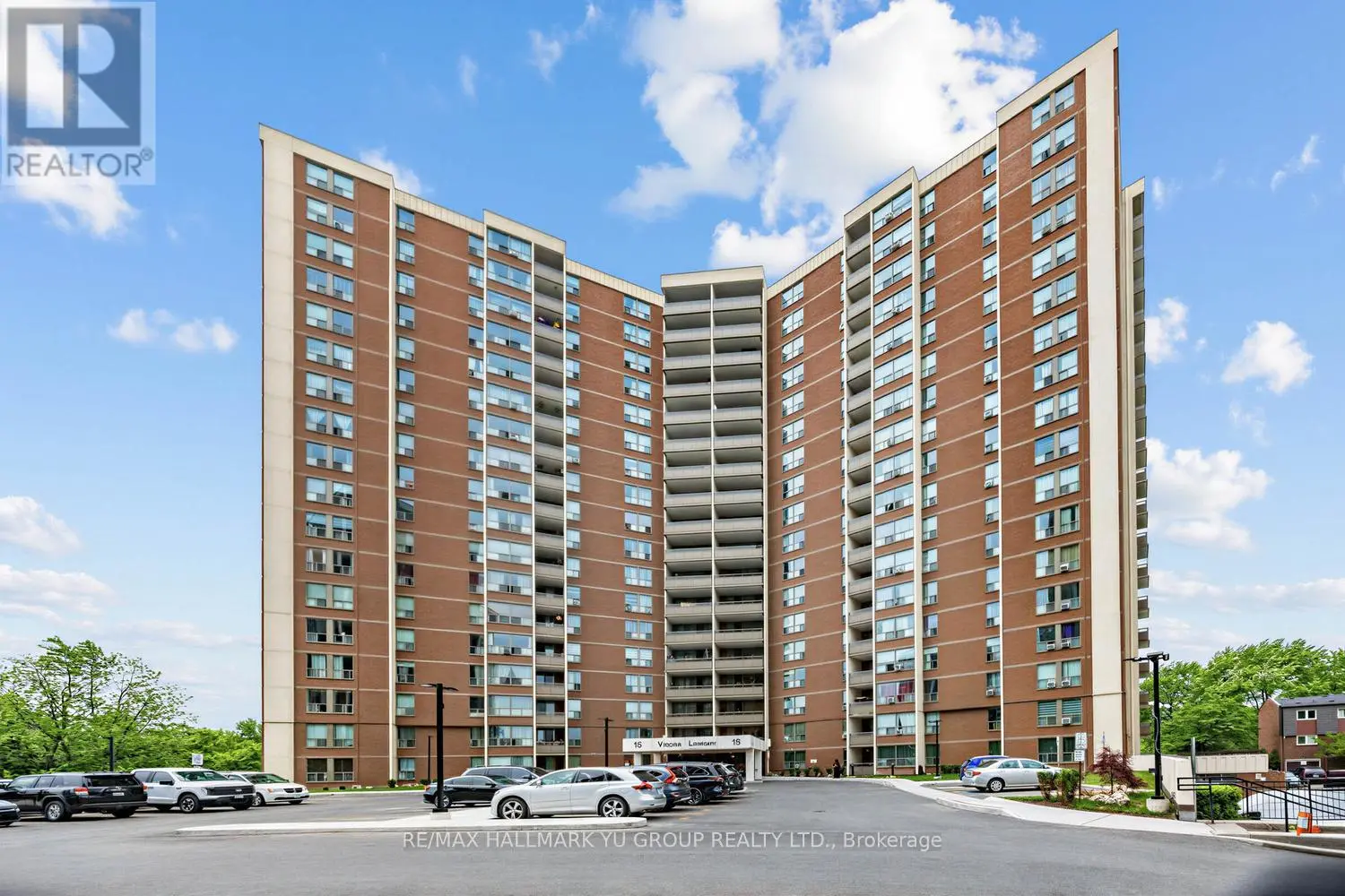 15 Vicora Linkway Unit 401, Toronto (Flemingdon Park)