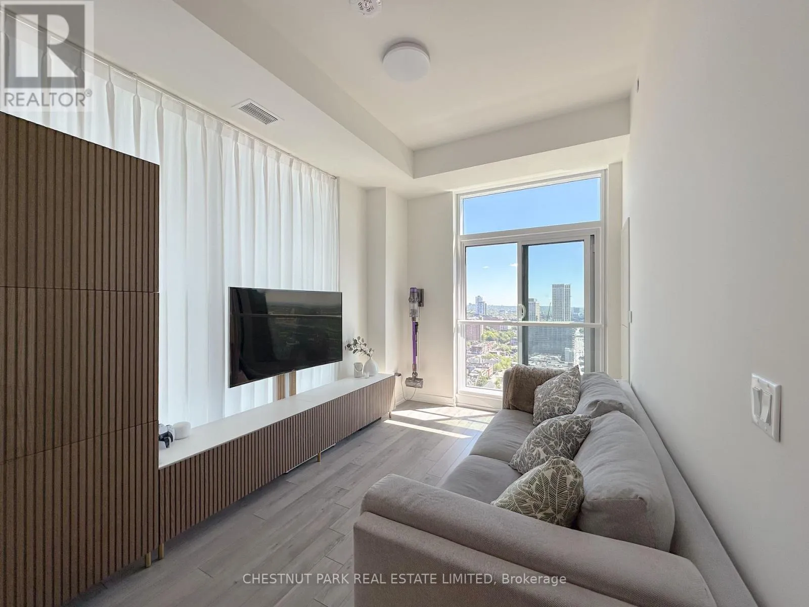 89 Church Street Unit 2906, Toronto (Church-Yonge Corridor)