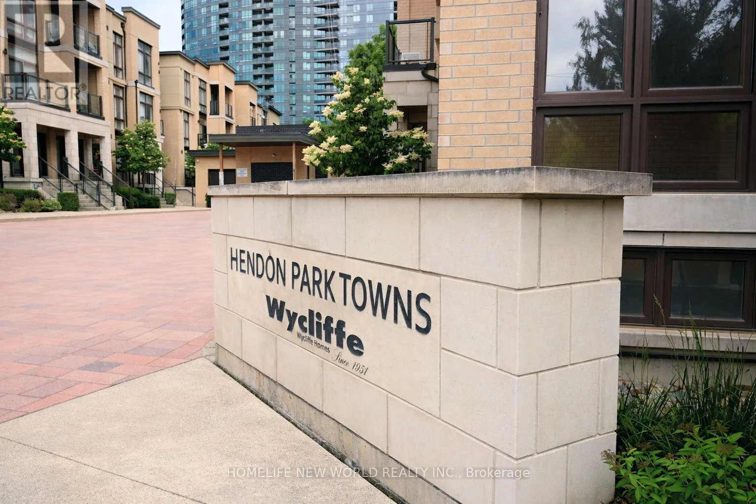 19 Eldora Avenue Unit 45, Toronto (Newtonbrook West)