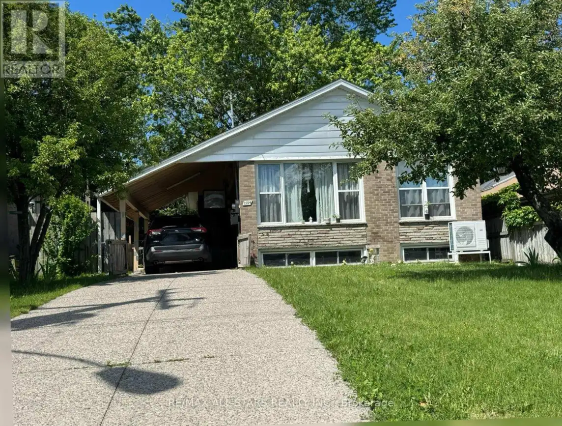 1554 Warden Avenue, Toronto (Wexford-Maryvale)