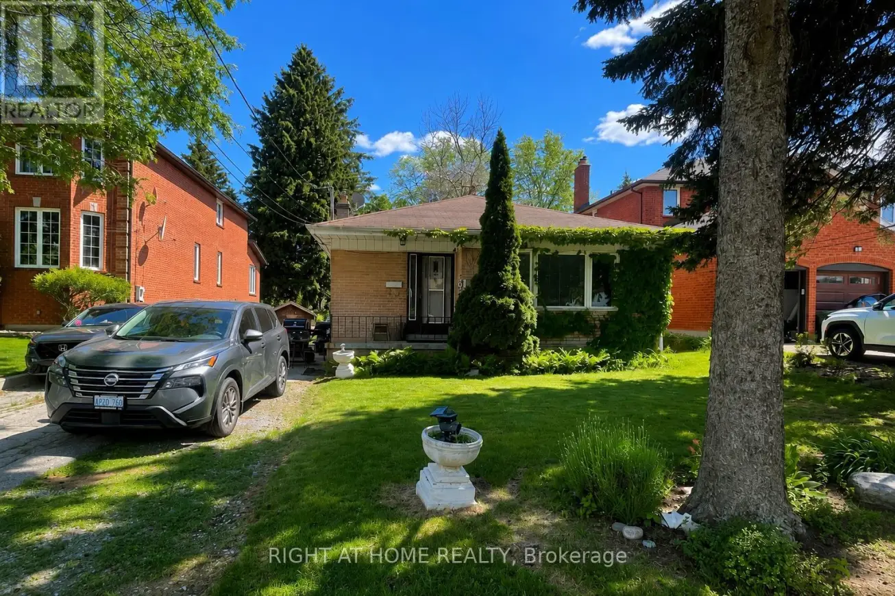 27 Wanita Road, Toronto (Centennial Scarborough)