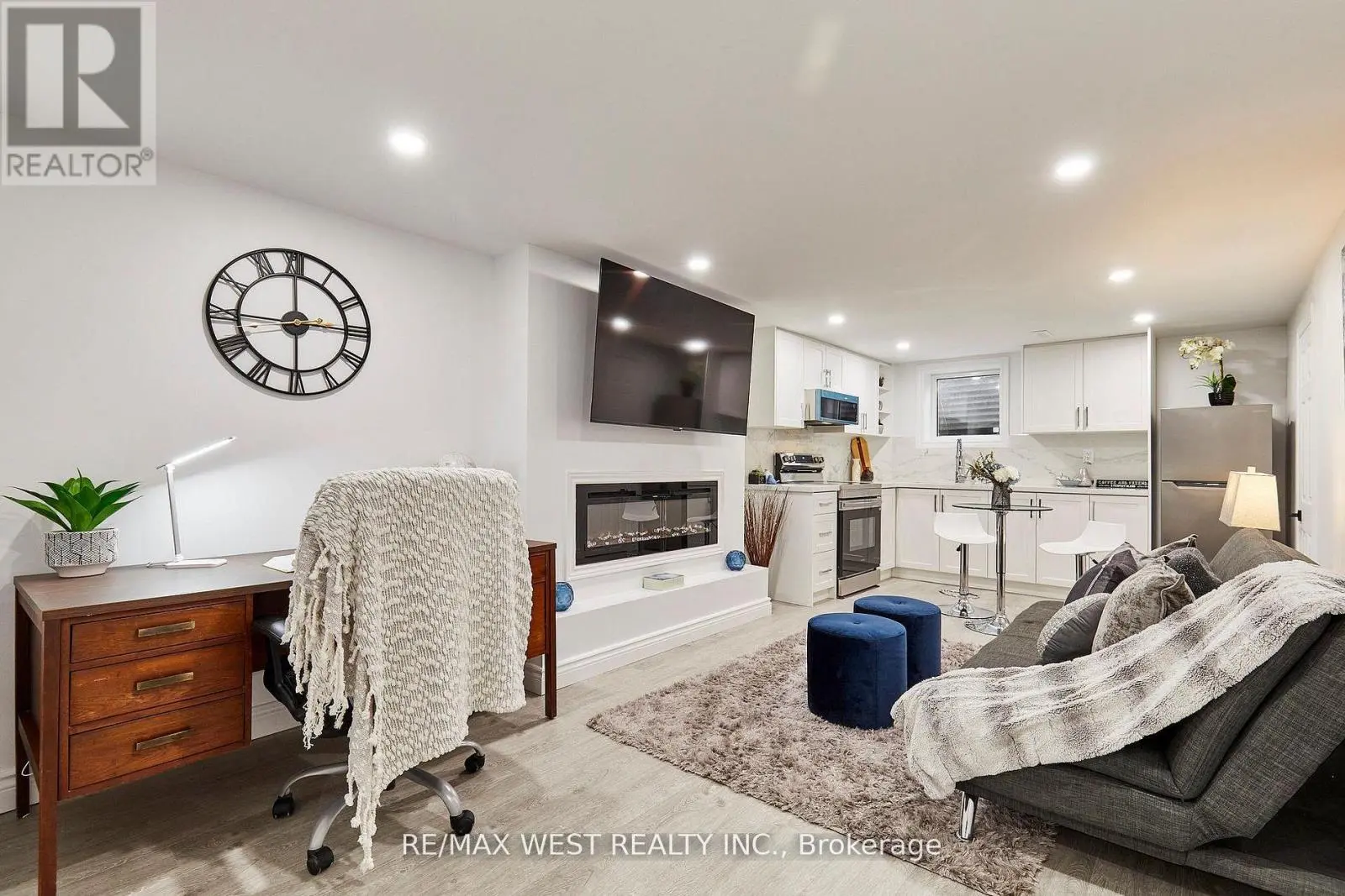 67 Hobbs Drive Unit Bsmt, Clarington (Bowmanville)