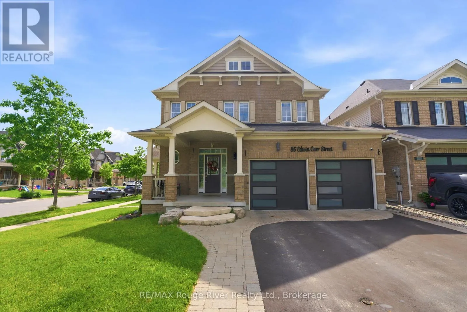 86 Edwin Carr Street, Clarington (Bowmanville)