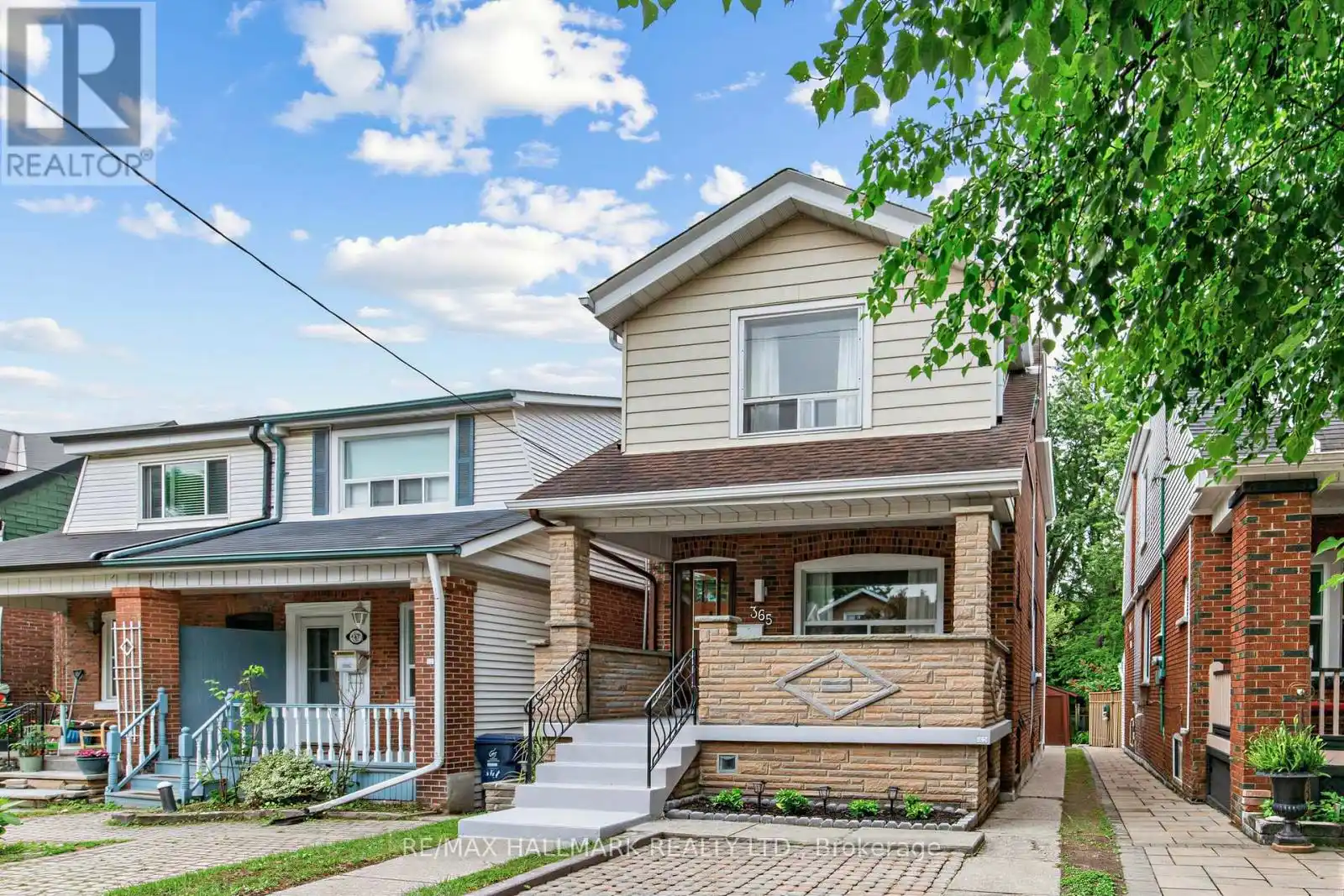 365 Milverton Boulevard, Toronto (Danforth)