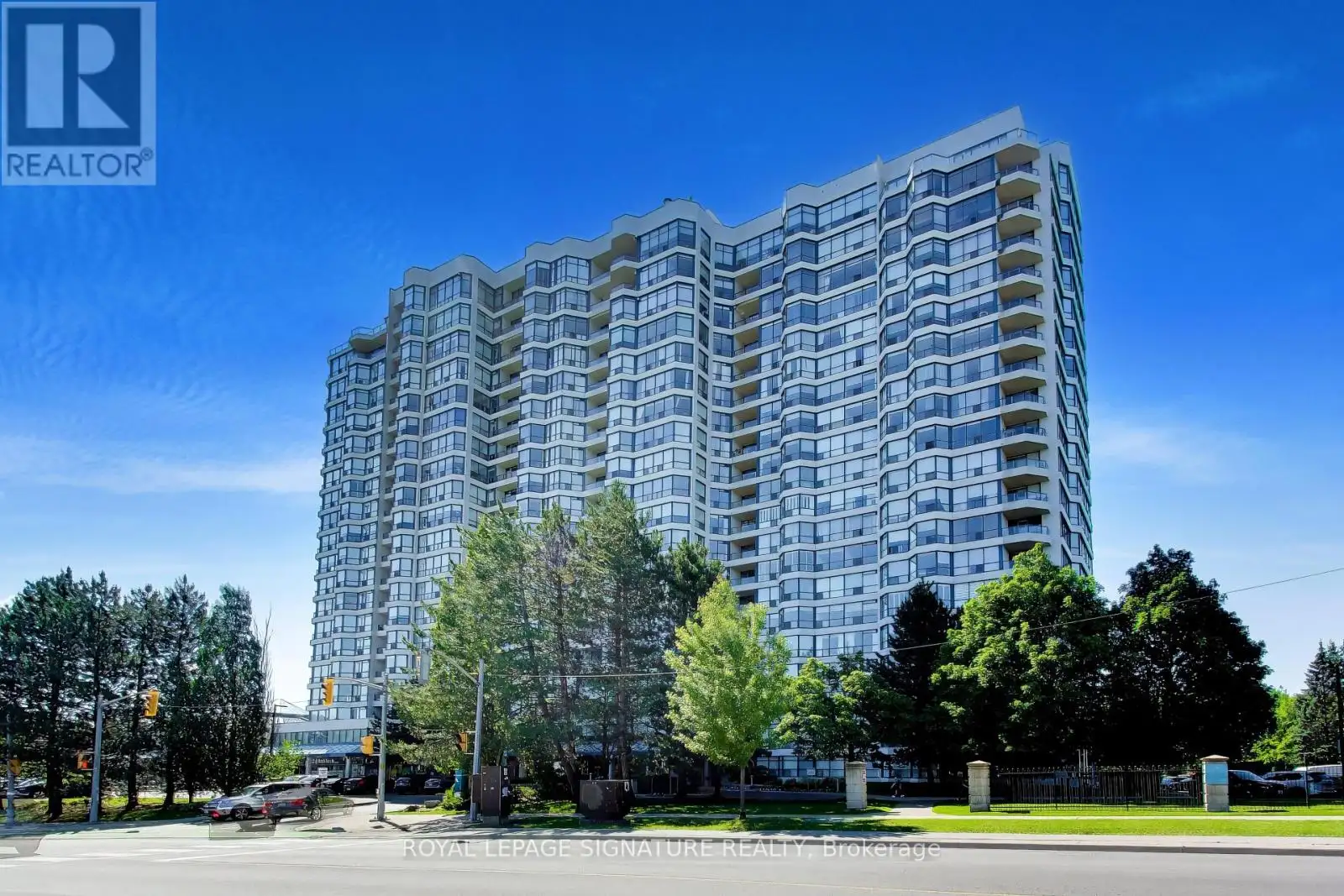 1 Clark Avenue West Unit 1802, Vaughan (Crestwood-Springfarm-Yorkhill)