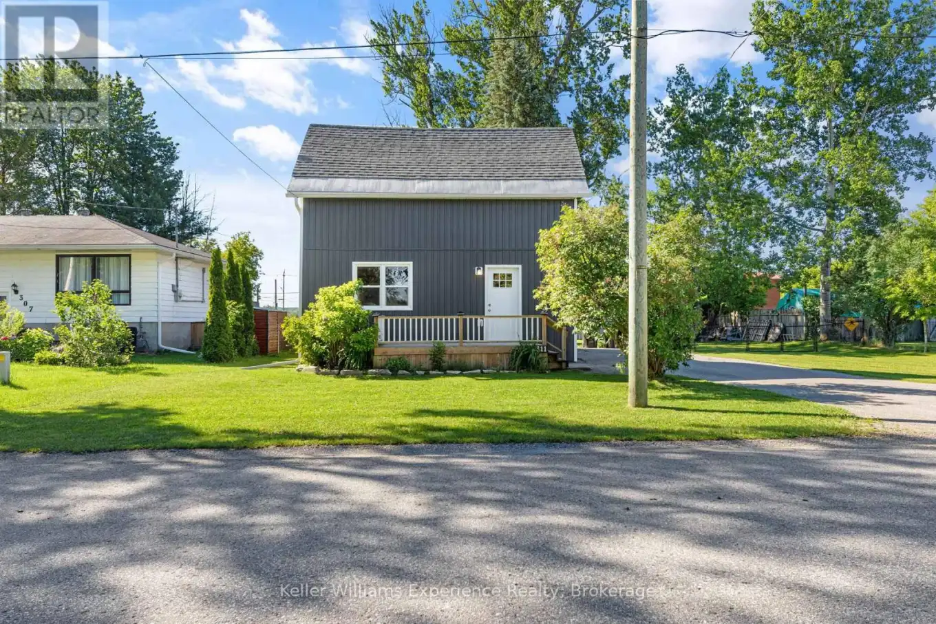311 Armstrong Street, Tay (Port McNicoll)