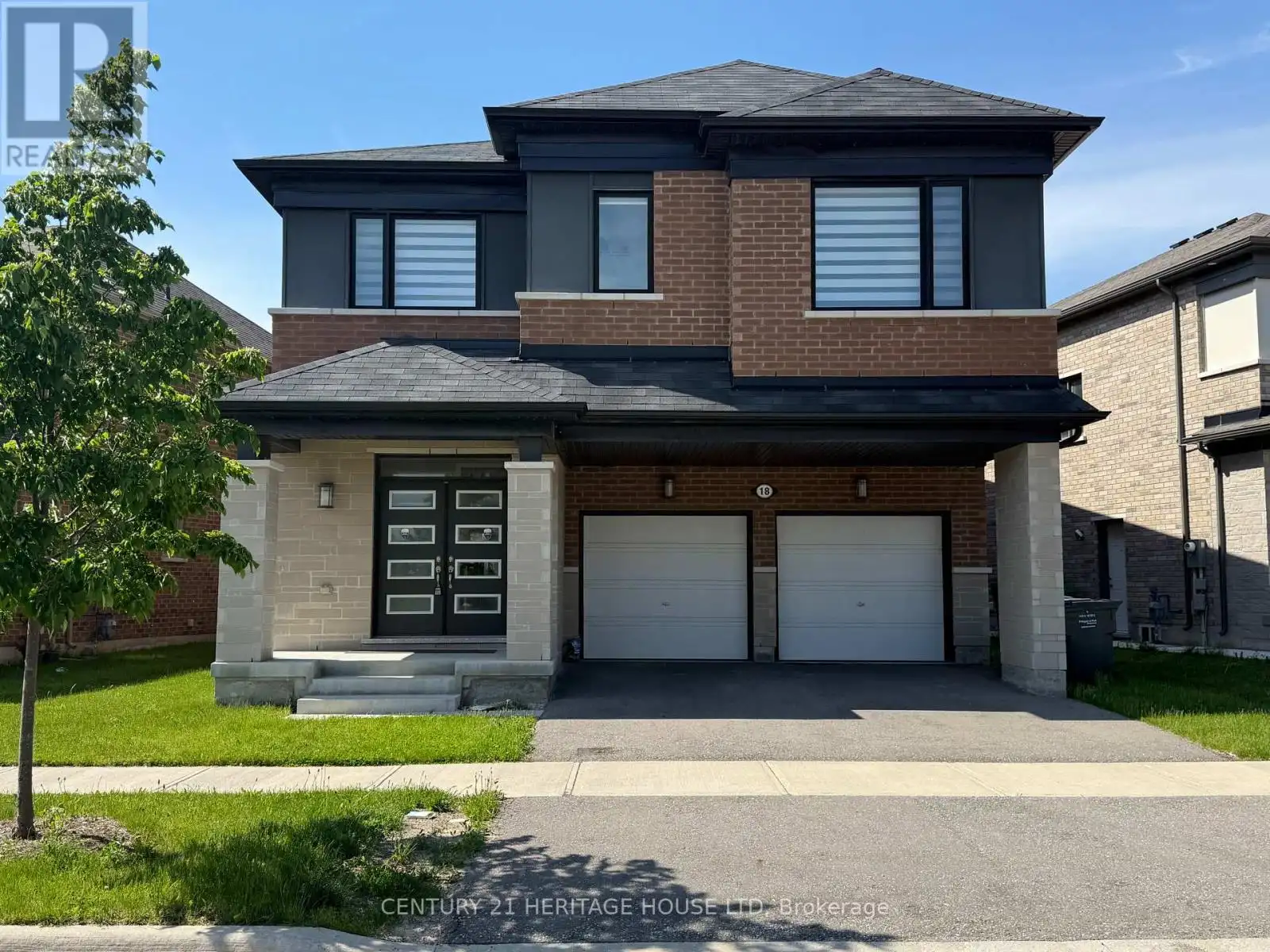 18 Dolucci Crescent East, Brampton (Northwest Brampton)