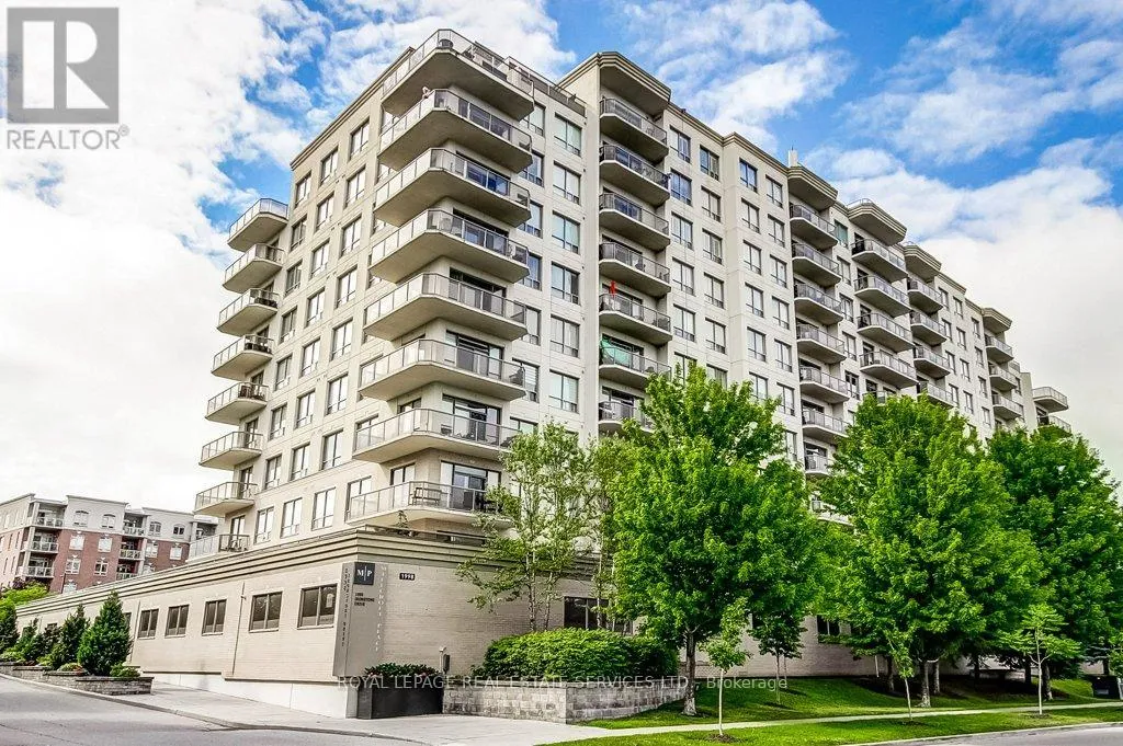 1998 Ironstone Drive Unit 903, Burlington (Uptown)