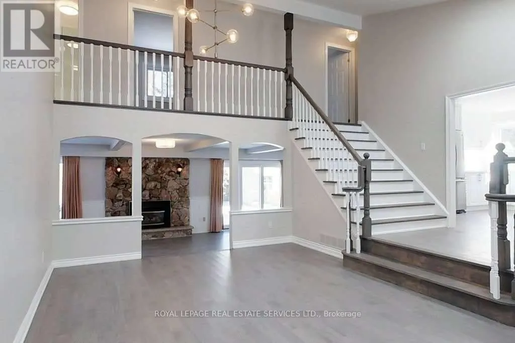 141 Castle Crescent, Oakville (FD Ford)