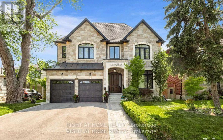 1220 Meredith Avenue, Mississauga (Lakeview)