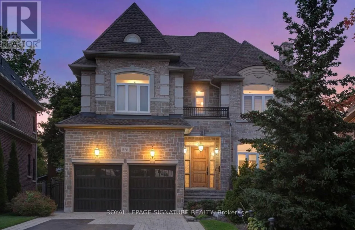 975 Fredonia Drive, Mississauga (Erindale)