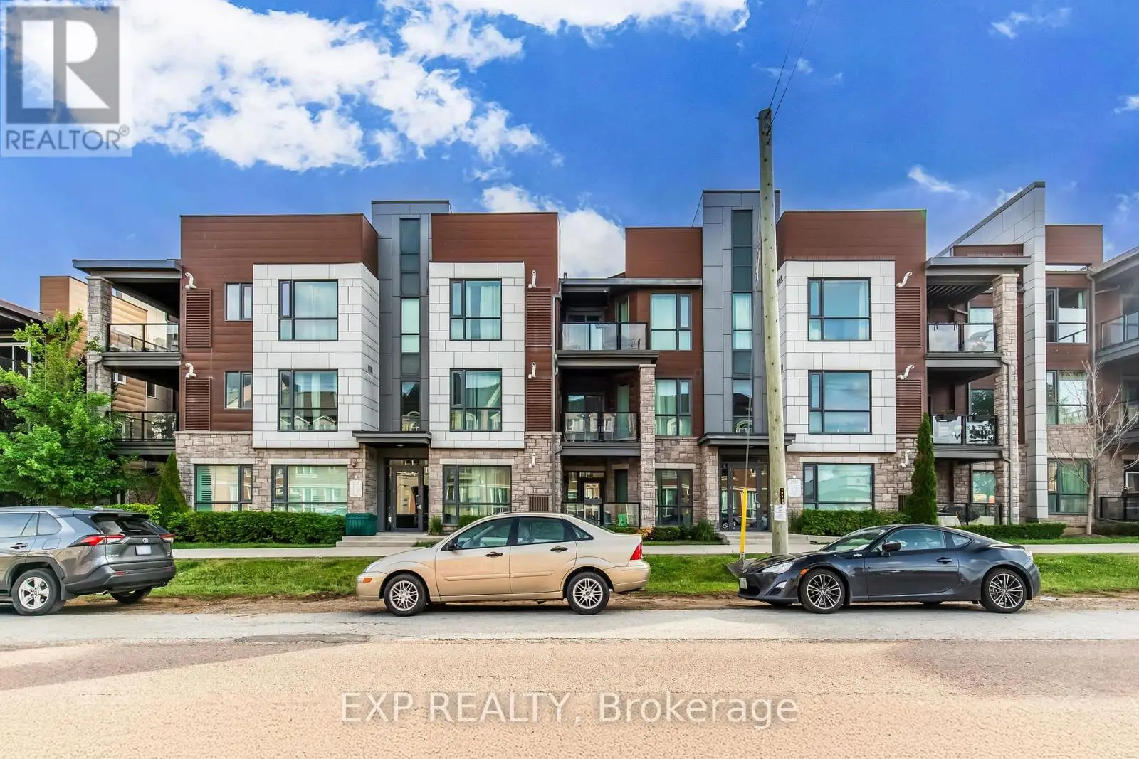 2388 Khalsa Gate Unit 212, Oakville (WM Westmount)