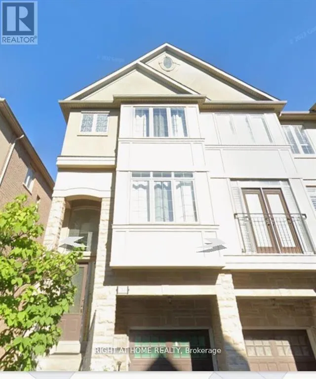 3038 HAINES Road Unit 55, Mississauga (Applewood)