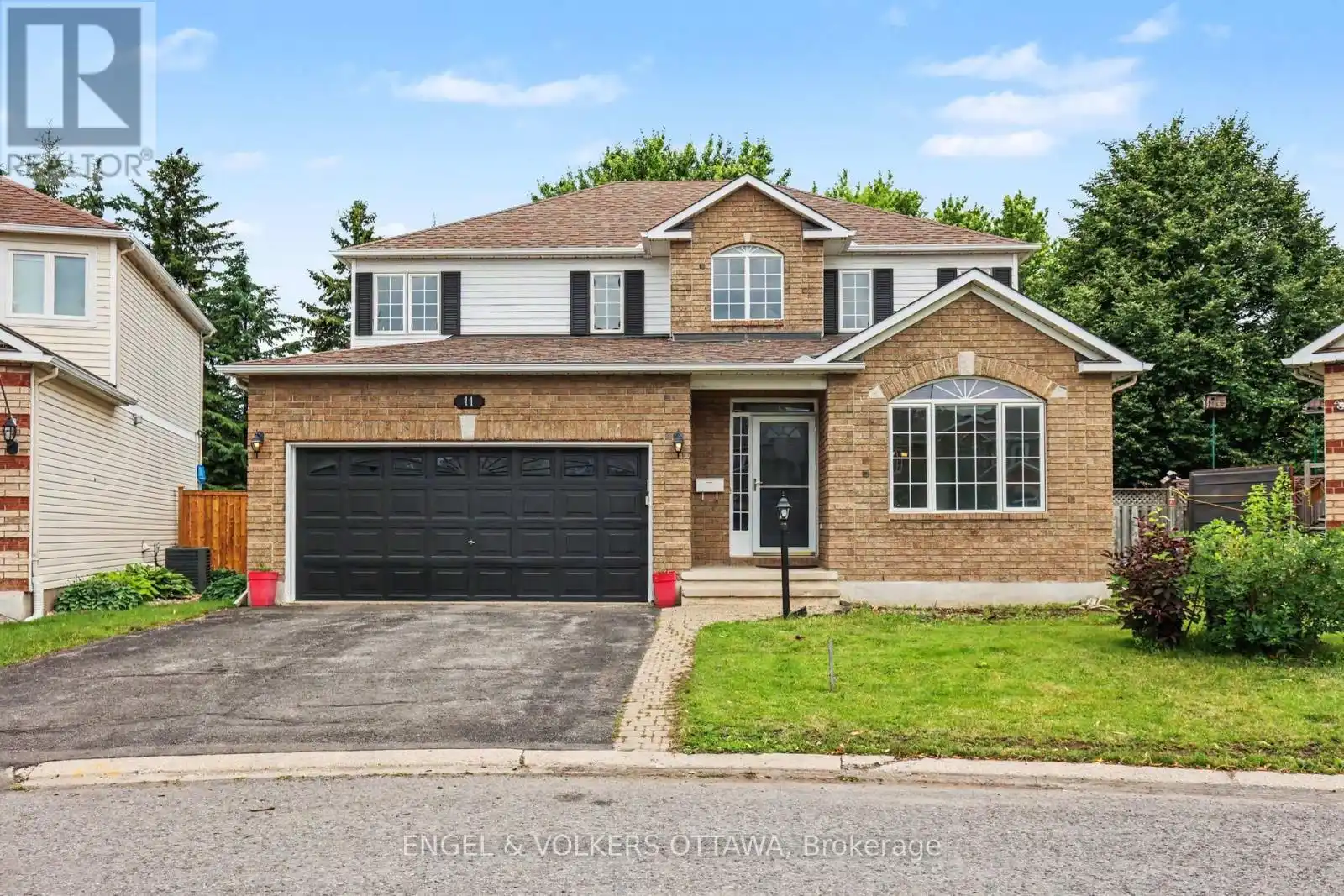 11 GLENROSE Court, Ottawa