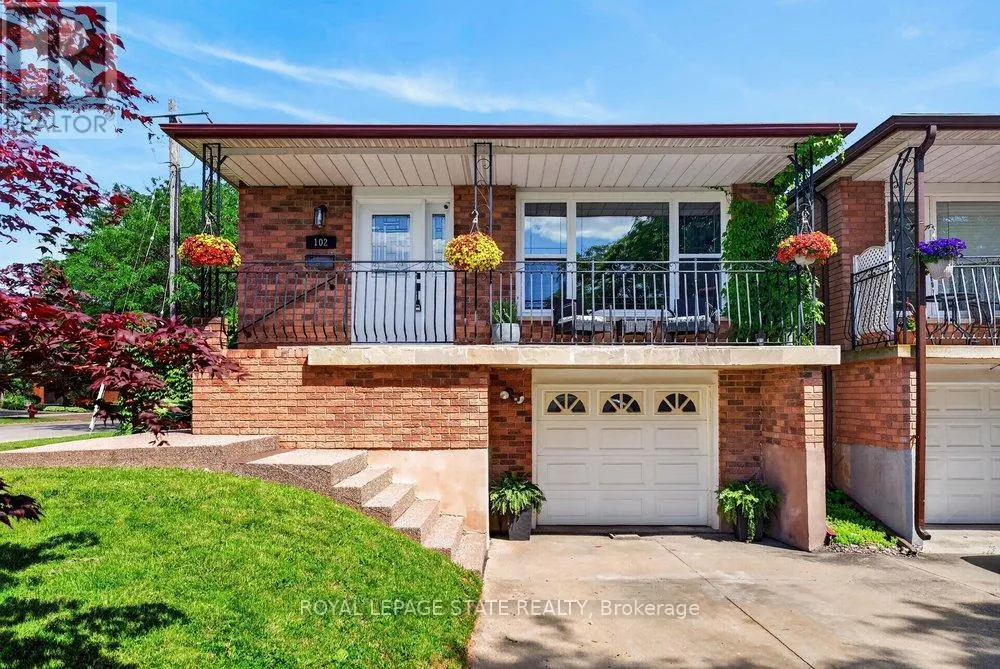 102 Birchlawn Drive, Hamilton (Stoney Creek)