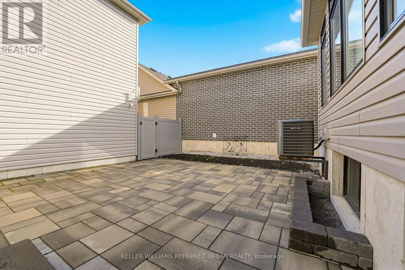 70 Riverstone Way Unit B, Belleville (Thurlow Ward)