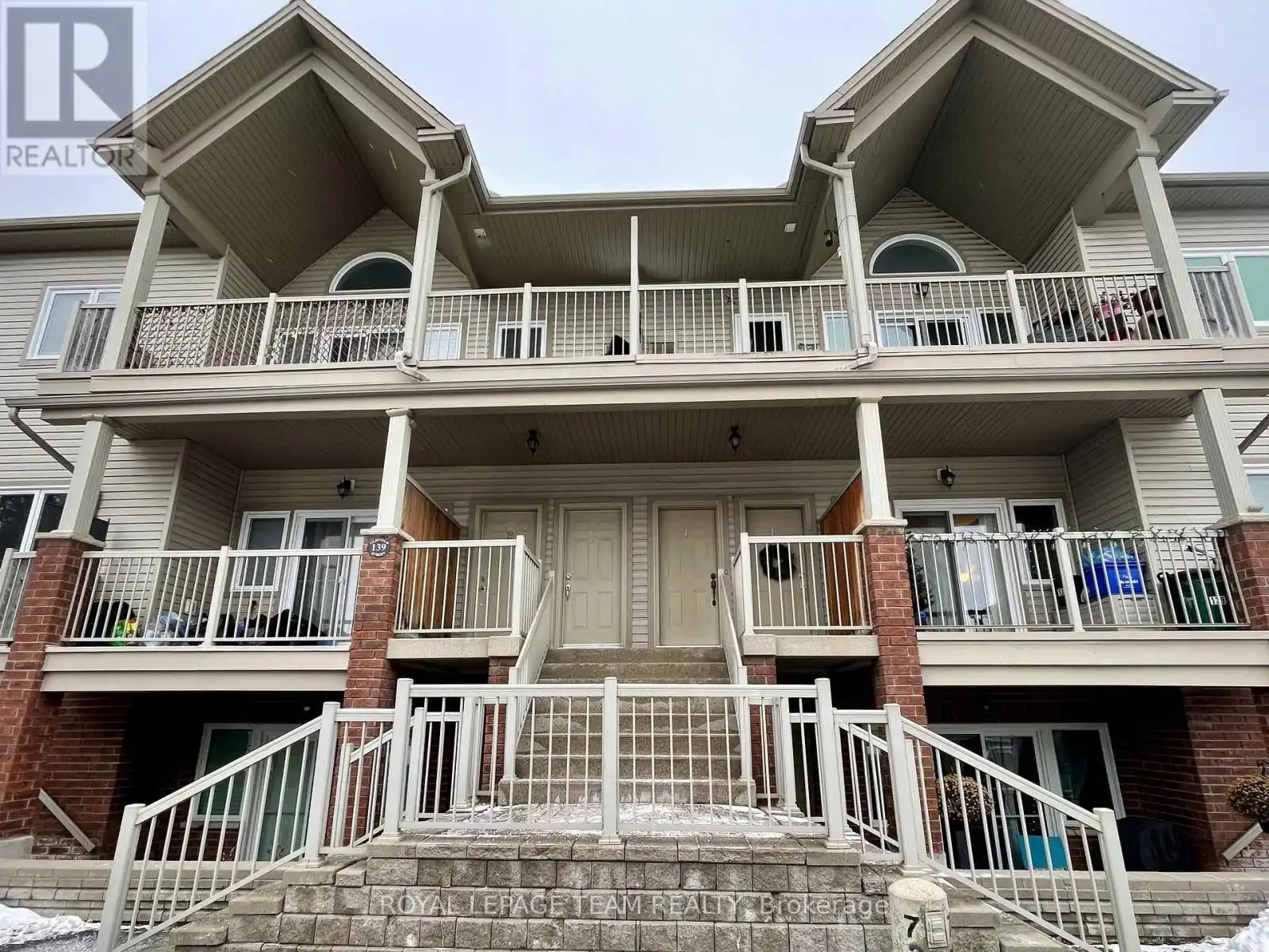 139 Oldfield Street Unit B, Ottawa