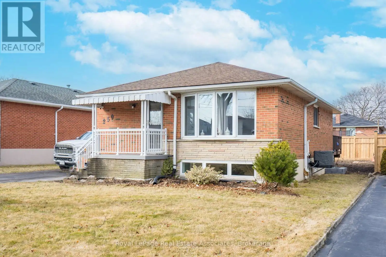 259 Fernwood Crescent, Hamilton (Hampton Heights)